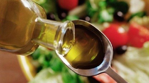 Четыре столовые ложки масла способны очистить артерии
