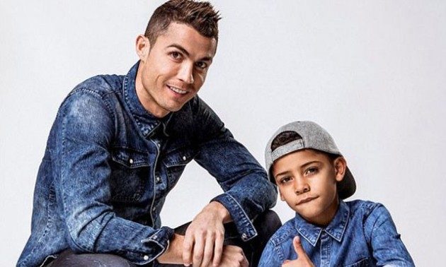 Роналду-младший феерит не хуже отца. ВИДЕО