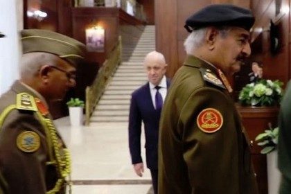 Объяснено участие Пригожина в переговорах маршала Ливии и Шойгу