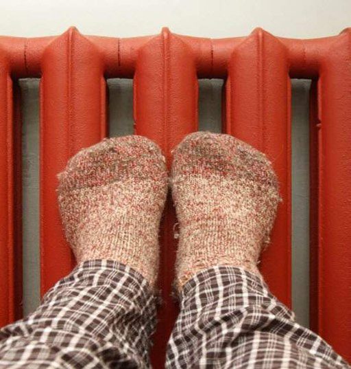 Три опасные причины постоянно холодных ног