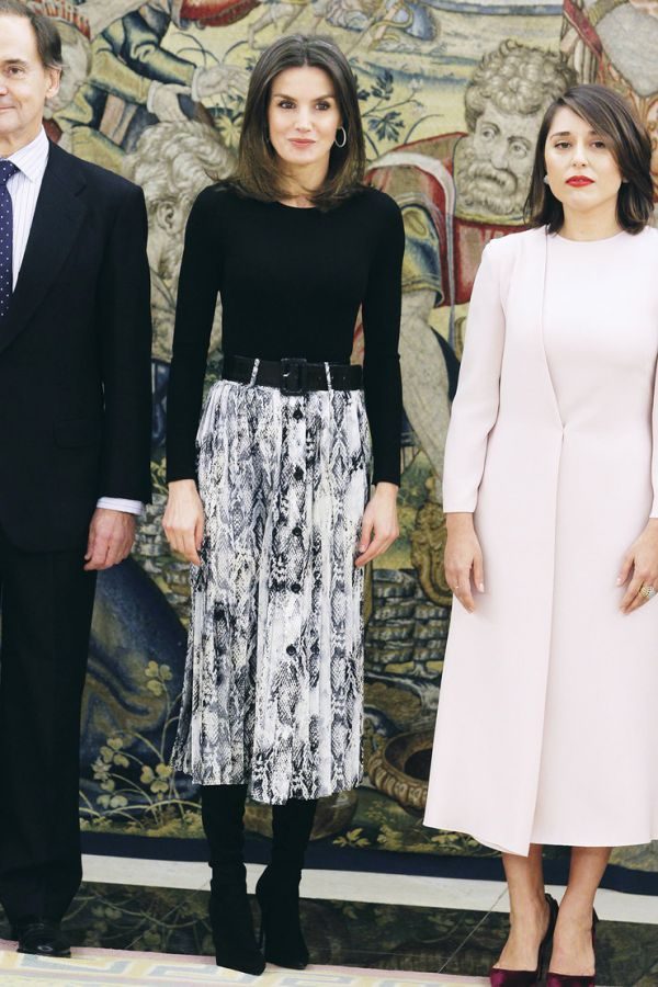 Королева Летиция надела юбку из ZARA (ФОТО)