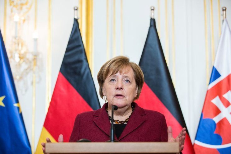 Меркель: "Северный поток-2" не приведет к энергозависимости Германии от России