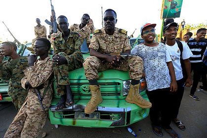 Россия признала власть устроивших переворот в Судане военных
