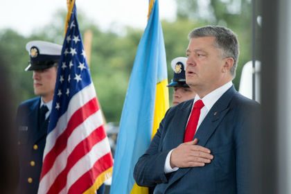 Стало известно о гарантиях неприкосновенности Порошенко от США