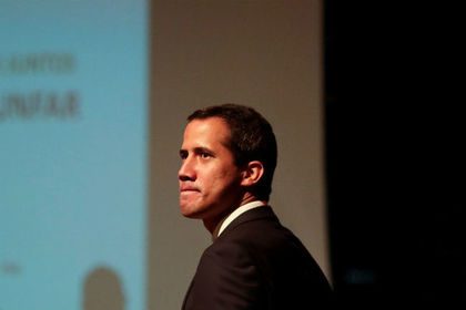 Оппозиция признала провальной попытку свержения Мадуро