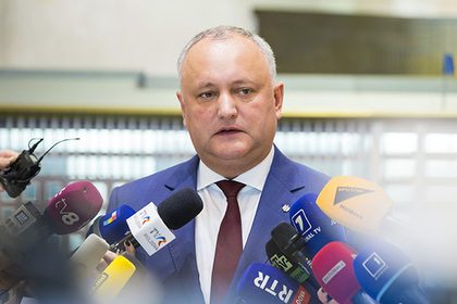Додон отменил решение о роспуске парламента