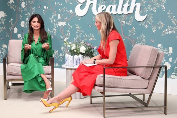 Модная драка: Гвинет Пэлтроу и Пенелопа Крус на вечеринке в Лондоне (ФОТО)