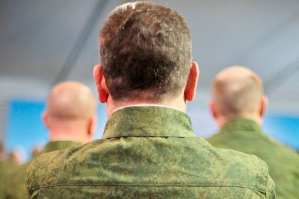 Служивший в Сирии российский солдат взорвал штаб полка