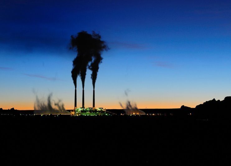 Энергокомпании должны сократить добычу на 35% для достижения целей по климату