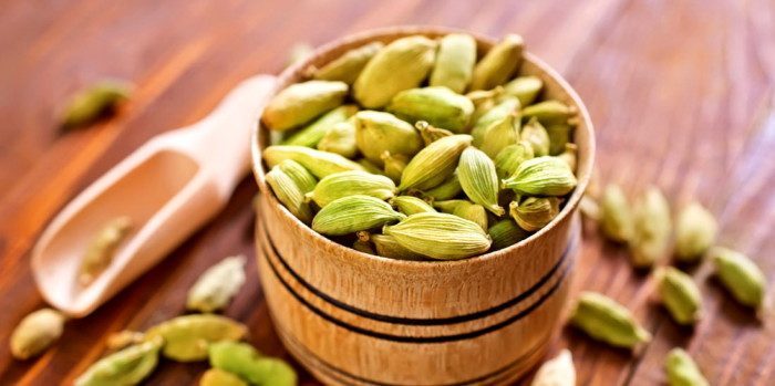 5 удивительных плюсов кардамона для здоровья