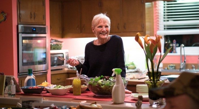 Вкусные и очень опасны: 5 привычных продуктов, от которых стоит отказаться