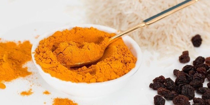 Врачи назвали специю, которая предотвращает накопление жира в печени и улучшает