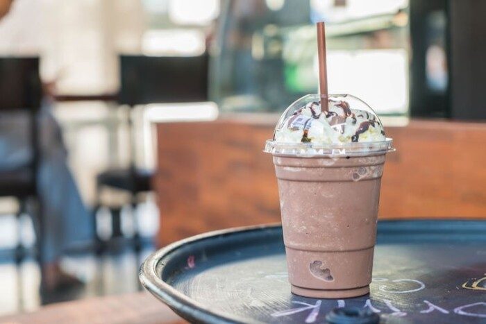 Кардиолог рассказал, как связаны холестерин и кофе