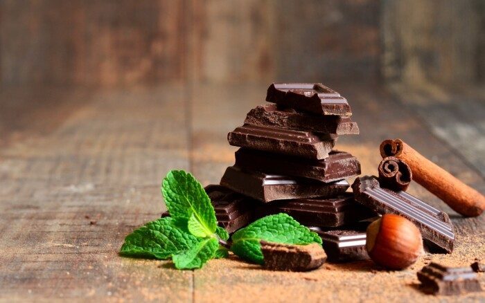 Как темный шоколад помогает похудеть