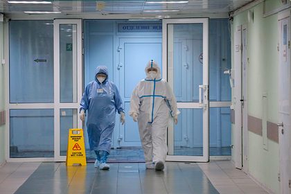 В России впервые с октября выявили менее 10 тысяч новых случаев коронавируса