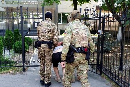 ФСБ задержала готовивших серию терактов в России