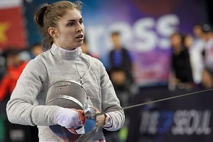 Саблистка Позднякова завоевала золото в российском финале Олимпиады