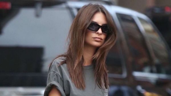 Нам потрібні джинси з контрастним рядком, як у Емілі Ратаковскі (ФОТО)