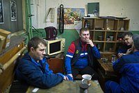 Россияне стали осторожнее оценивать свои возможности на рынке труда