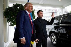 На Украине заявили о страхе Зеленского перед Трампом