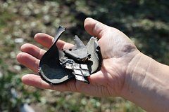 Мирный житель и боец самообороны пострадали при массированной атаке на российский регион