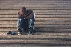 Выбравший судьбу московского бомжа британец умер после возвращения на родину