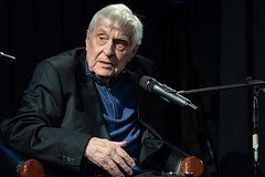 Басилашвили высказался о создании ремейков словами "последнее дело"