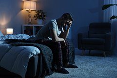 Россиянам объяснили появление проблем со сном после 40 лет