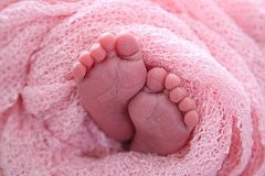 У пары из Китая родилась "русская" голубоглазая девочка