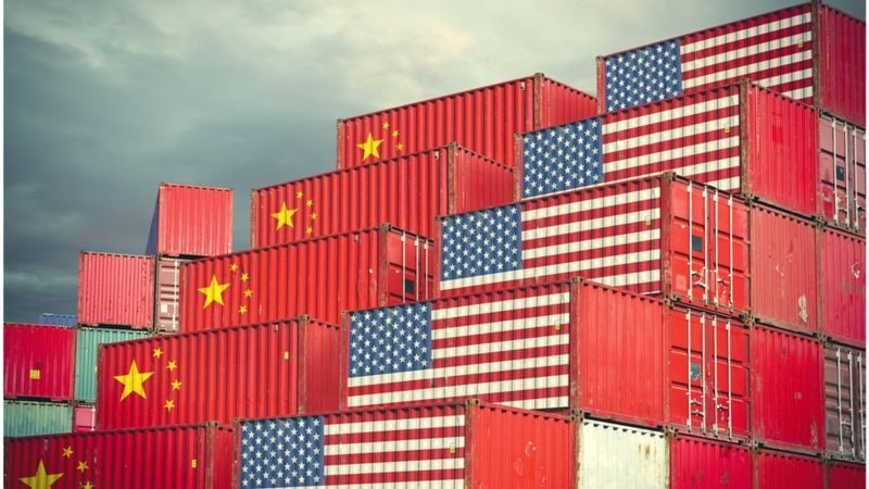 Рекордные пошлины США на китайские товары вступили в силу - BBC News Украина