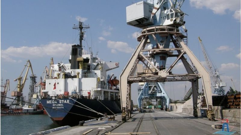 Напряжение на Азове: сколько недосчитались украинские порты - BBC News Украина