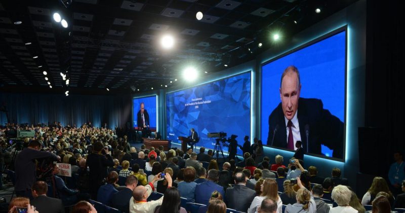 Путин пообещал поддерживать оппозиционных губернаторов