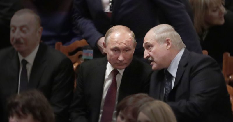 Уже не "последний диктатор". Как Запад вбивает клин между Россией и Белоруссией