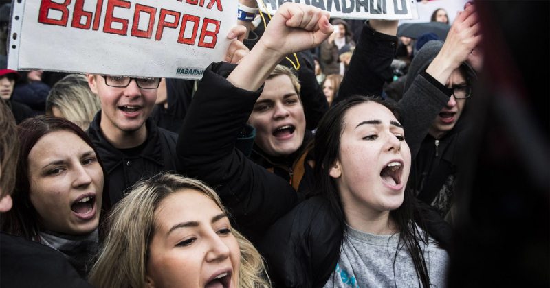 Штраф за школоту. Навальный рискует потерять основную базу сторонников