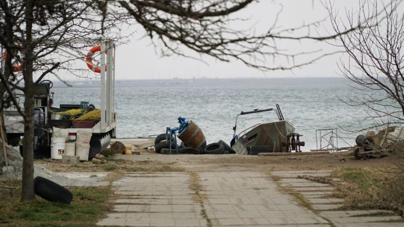 "За что же держаться?" Как живет Крым через пять лет после референдума
