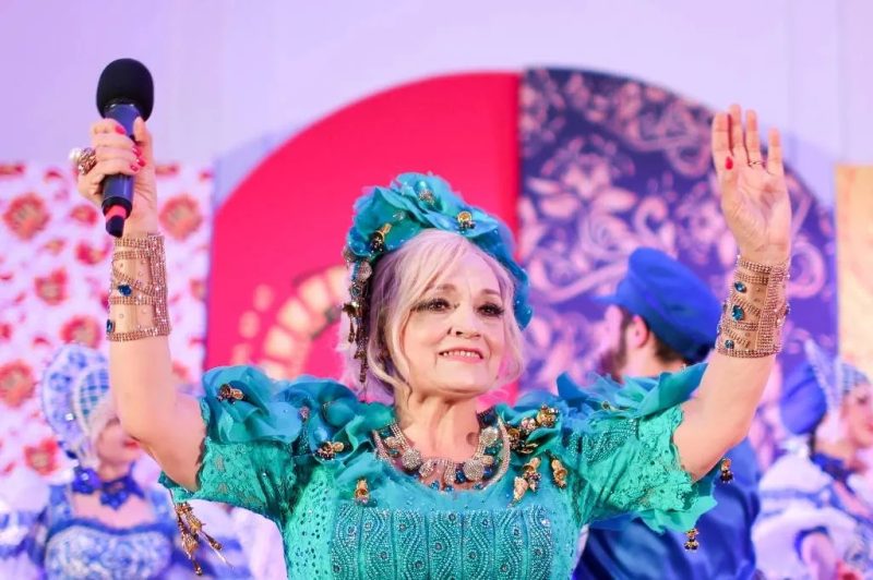 "Народные мотивы западают в душу": Раскрыт секрет популярности Кадышевой среди зумеров