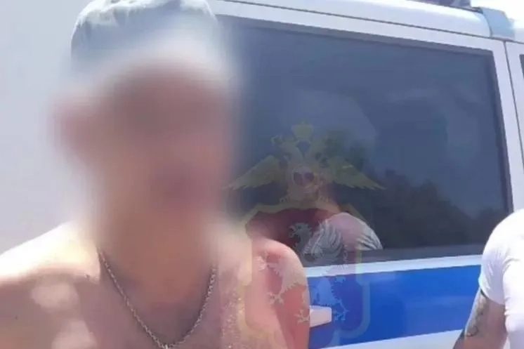 "Решил показать, что мужик": Пенсионер устроил стрельбу в кафе Севастополя из-за любви