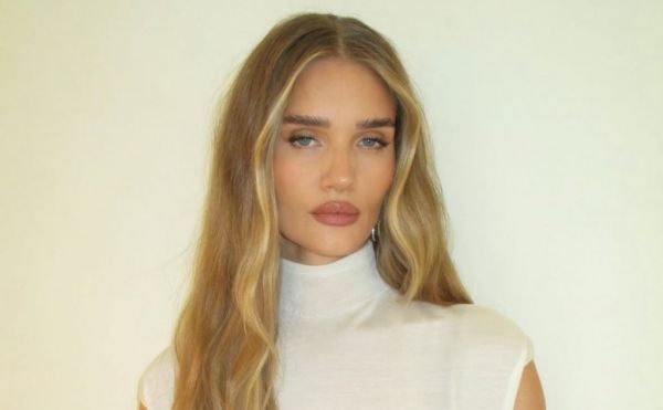 Rows Huntington-Waitley показал великолепное изображение для морской прогулки