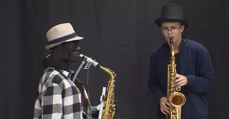 Робот-саксофонист принёс победу российской команде в джазовом баттле в Абу-Даби