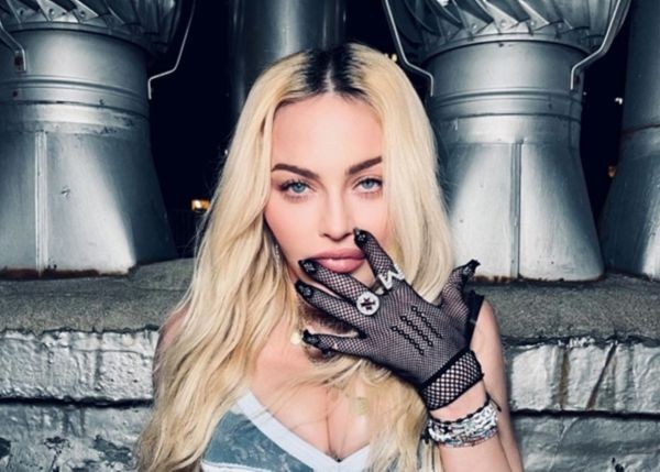 Мадонна посетила Неделю моды с бойфрендом, которая на 38 лет младше ее