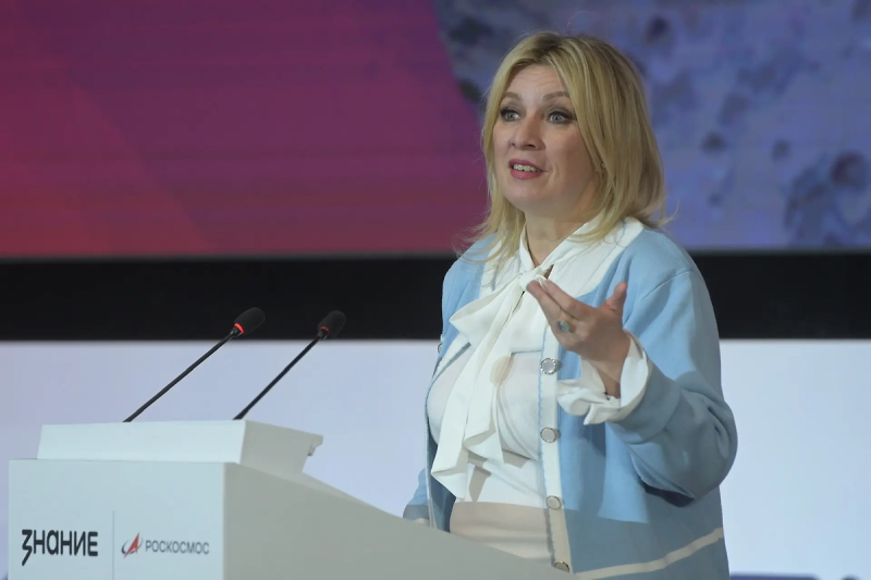 Захарова предложила Зеленскому цитировать классиков вместо русского мата