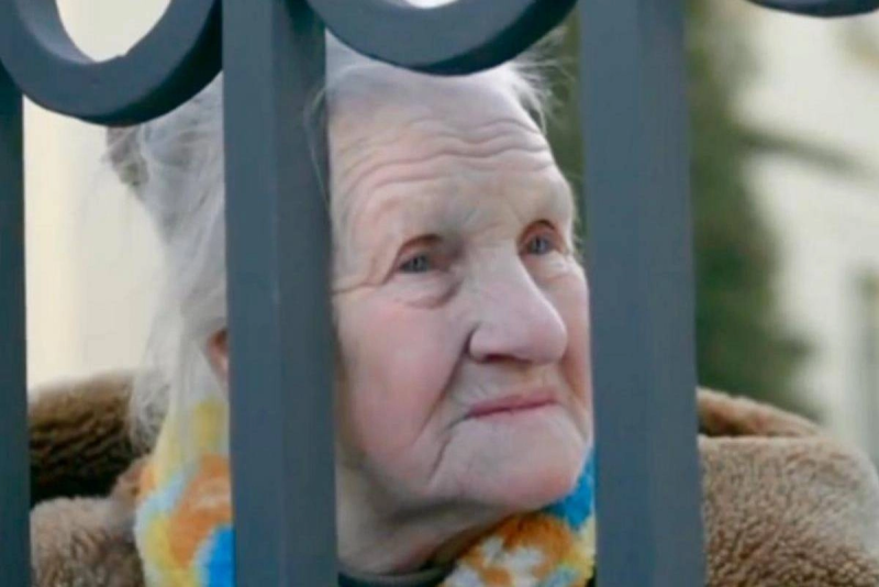 Пропавшую 95-летнюю актрису из "Брата" Доротенко нашли в тяжёлом состоянии